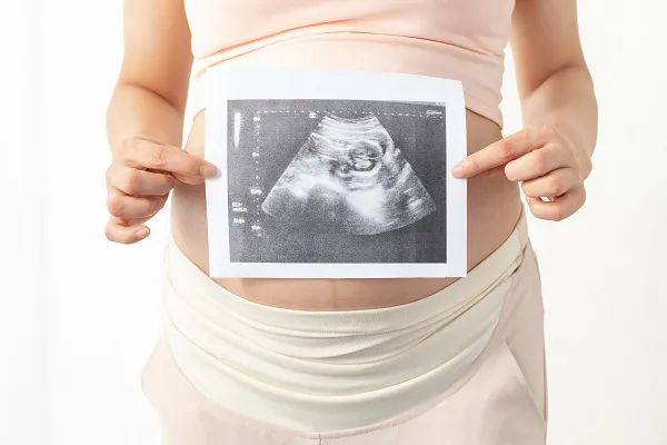 试管婴儿助孕成功后从生殖科转产科需要注意的事项，试管成功后产检必须要重视的检查