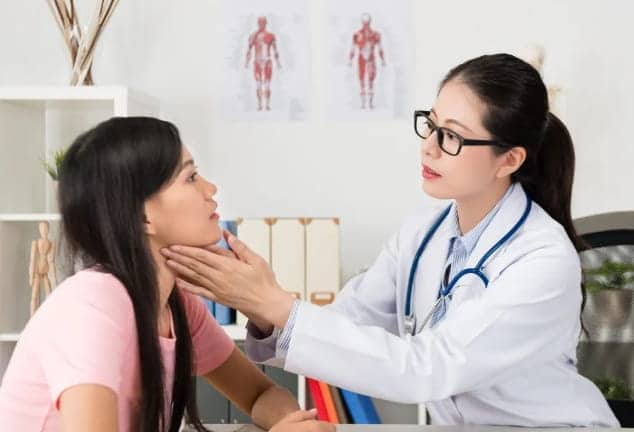 甲状腺是什么？甲状腺功能和生育有什么关系呢？甲减退在做试管婴儿前需要评估？